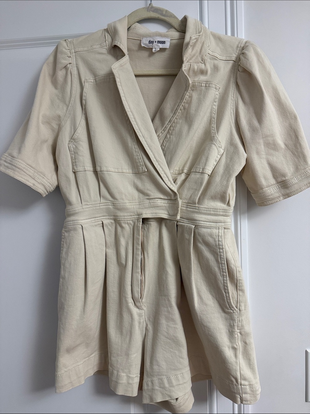 Day + Moon Cream Short-Sleeve Girls' Casual Dress